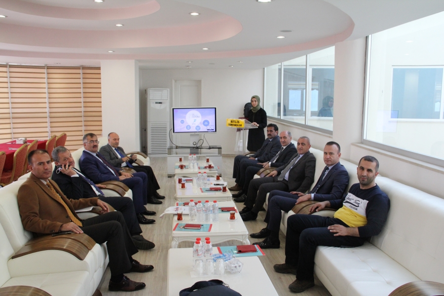 Bitlis’te, İl Milli Eğitim Müdürleri Bilgi Paylaşımı ve Değerlendirme Toplantısı düzenlendi