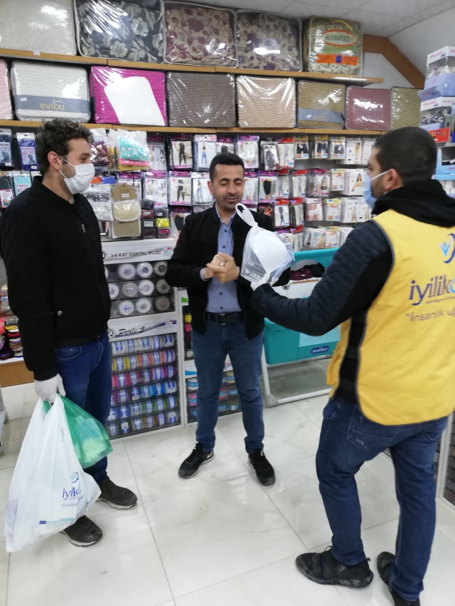 DOĞUBAYAZIT İYİKDER’DEN MASKE DAĞITIMI