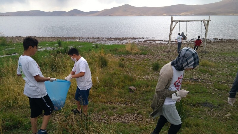 Ağrı Hüseyin Celal Yardımcı Fen Lisesi öğrencileri Balık Gölü'nde izci kampına katıldı