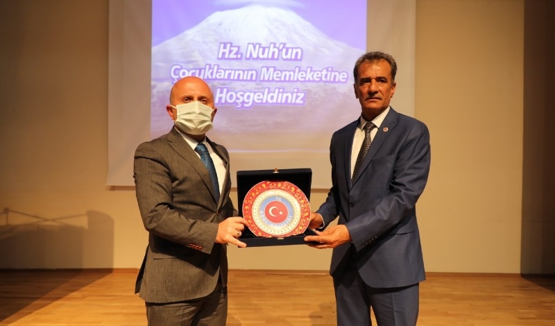 Ağrı’da Türkiye Muhtarları El Ele Projesi Toplantısı Düzenlendi