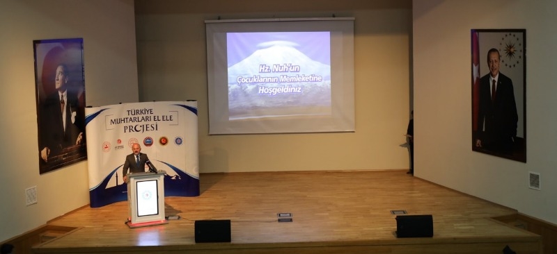 Ağrı’da Türkiye Muhtarları El Ele Projesi Toplantısı Düzenlendi