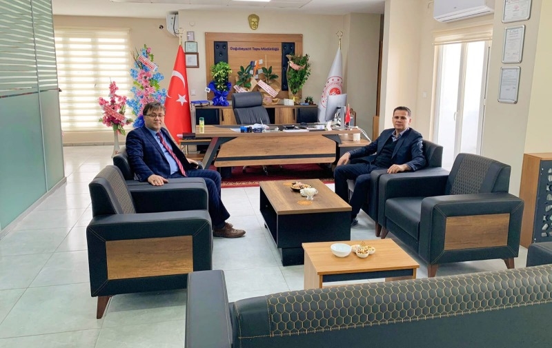 Kaymakam Akpınar Doğubayazıt Tapu ve Kadastro Müdürlüğünün yeni binasını ziyaret etti