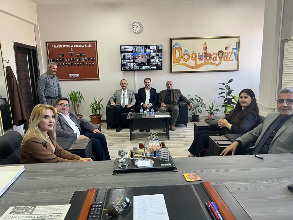 Doğubayazıt Savaş Ay Anadolu Lisesi öğrencilerinin Filistin’e destek kermesi