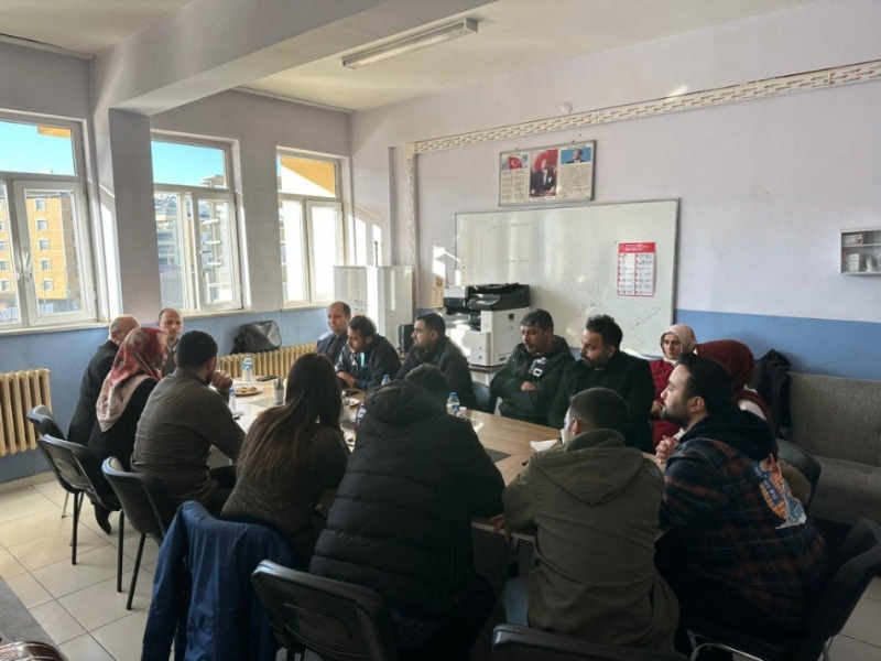 Yönetici Gelişim Programı Halife Yusuf İmam Hatip Ortaokulunda yapıldı