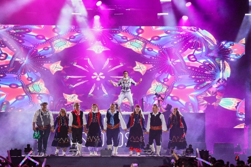 Doğubayazıt'ta Dosso Dossi Holding’in düzenlediği Ağrı Dağı müzik festivaline büyük ilgi