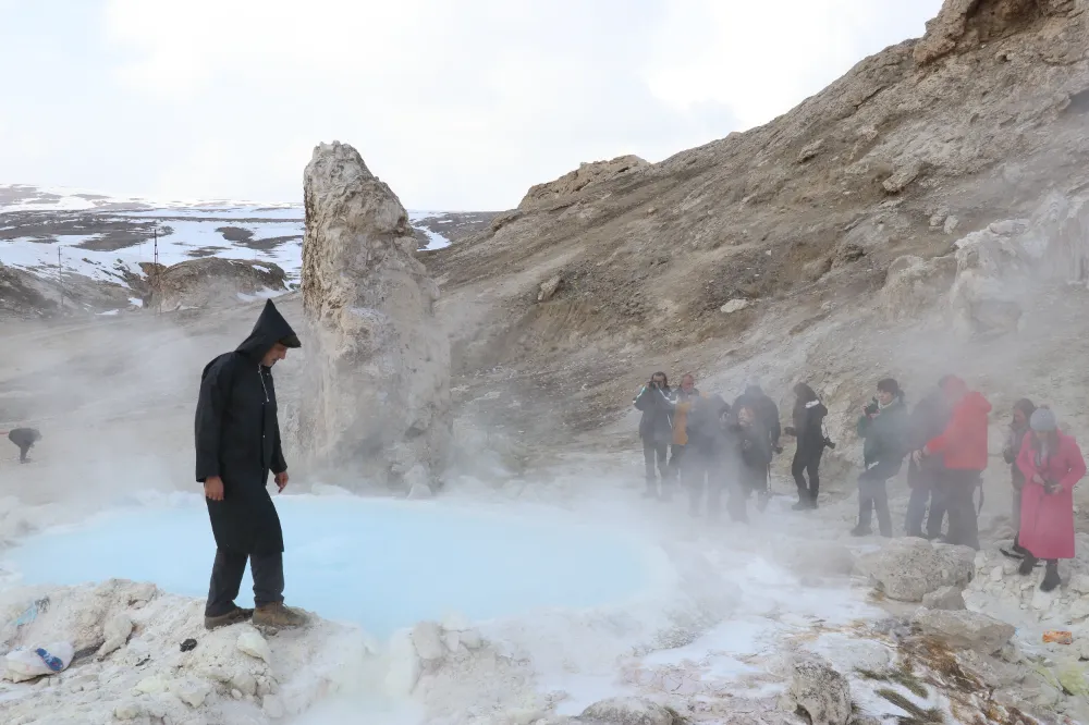 Ağrı'nın karla kaplı güzellikleri fotoğraf tutkunlarını ağırlıyor