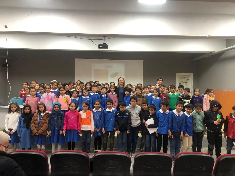 Doç. Dr. Müjde ERYILMAZ TÜBİTAK Bilim söyleşisi kapsamında Doğubayazıt'ta 