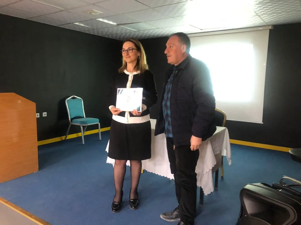 Doç. Dr. Müjde ERYILMAZ TÜBİTAK Bilim söyleşisi kapsamında Doğubayazıt'ta 