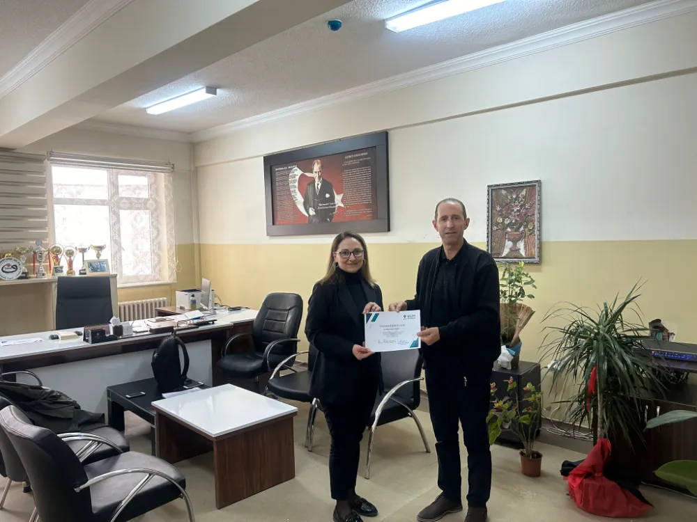 Doç. Dr. Müjde ERYILMAZ TÜBİTAK Bilim söyleşisi kapsamında Doğubayazıt'ta 