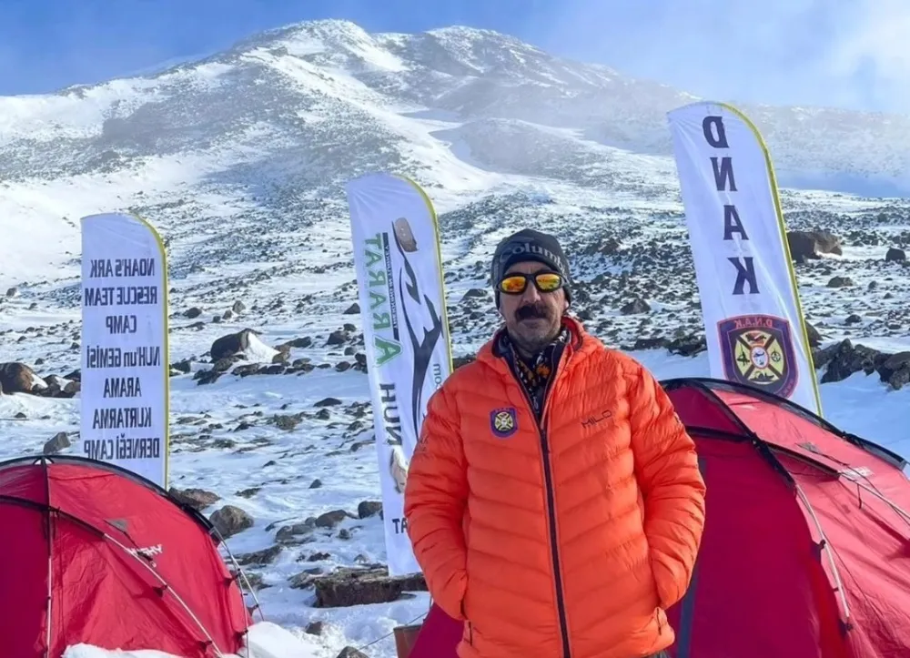 Doğubayazıt İnanç Turizmini Araştırma ve Geliştirme Derneği Başkanı Ahmet Ertuğrul (Paraşüt)