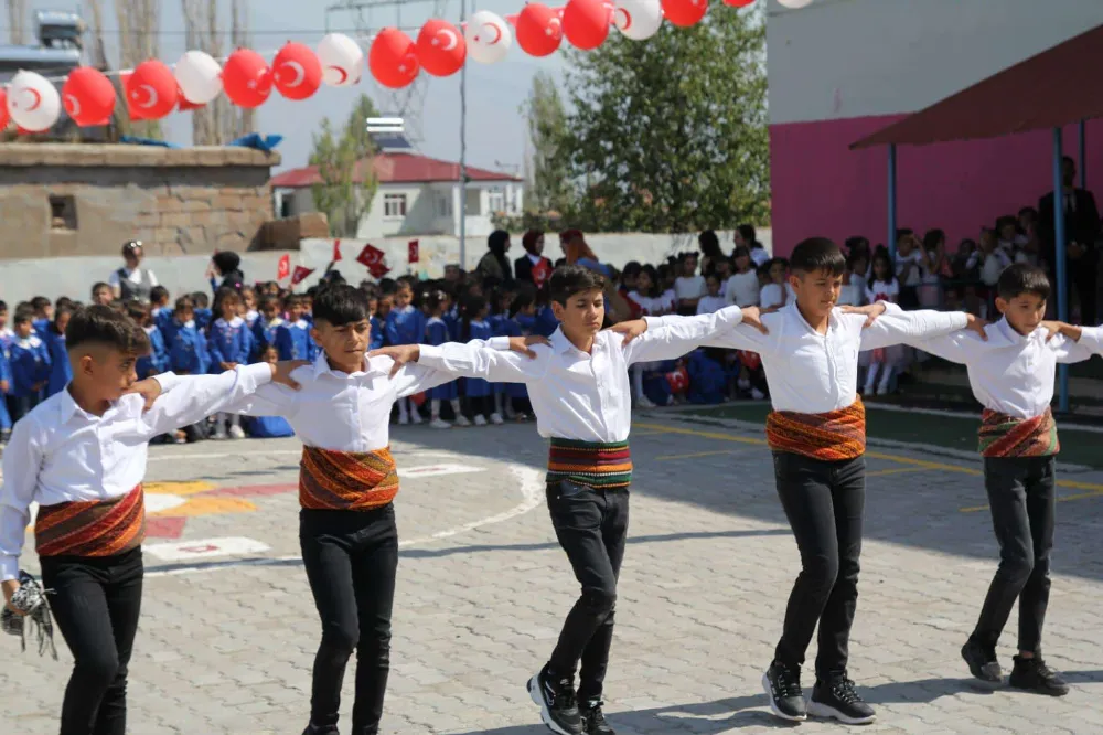 Doğubayazıt Gazi ilk okulu 2024-2025 Eğitim Öğretim Yılı İlköğretim Haftası 