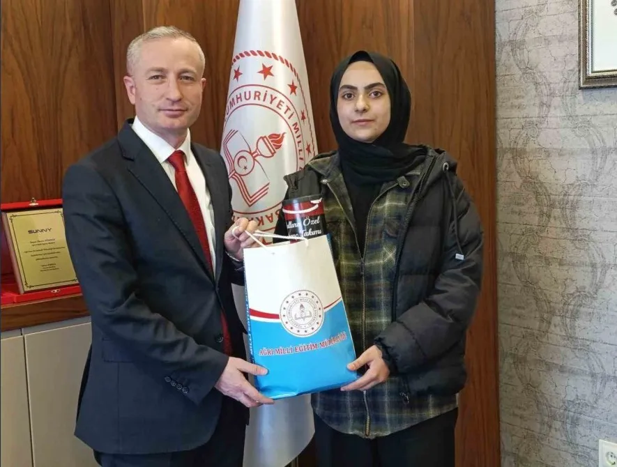 Öğrenci Zeynep Erçek, 