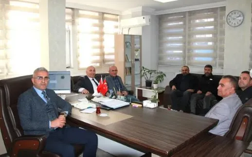 Özel Motorlu Taşıt Sürücü Kursları yetkilileriyle kursiyerlerinin çalışma şartları ve sınav süreçleri toplantısı