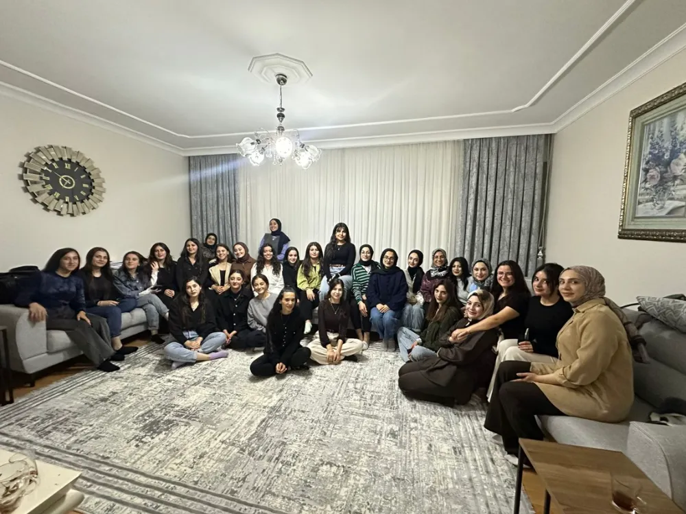 KYK YURDU ÖĞRENCİLERİNE SICAK EV SAHİPLİĞİ 