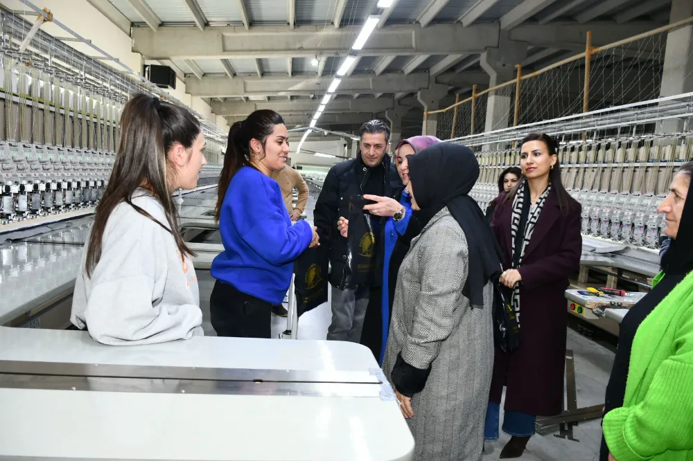 Doğubayazıt Belediyesi’nden 8 Mart’ta Emekçi Kadınlara Ziyaret 
