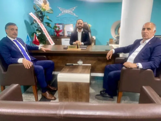 Ticaret Odası Başkanlarından TÜGVA Ağrı İl Temsilciliğine seçilen Alptekin’e ziyaret 