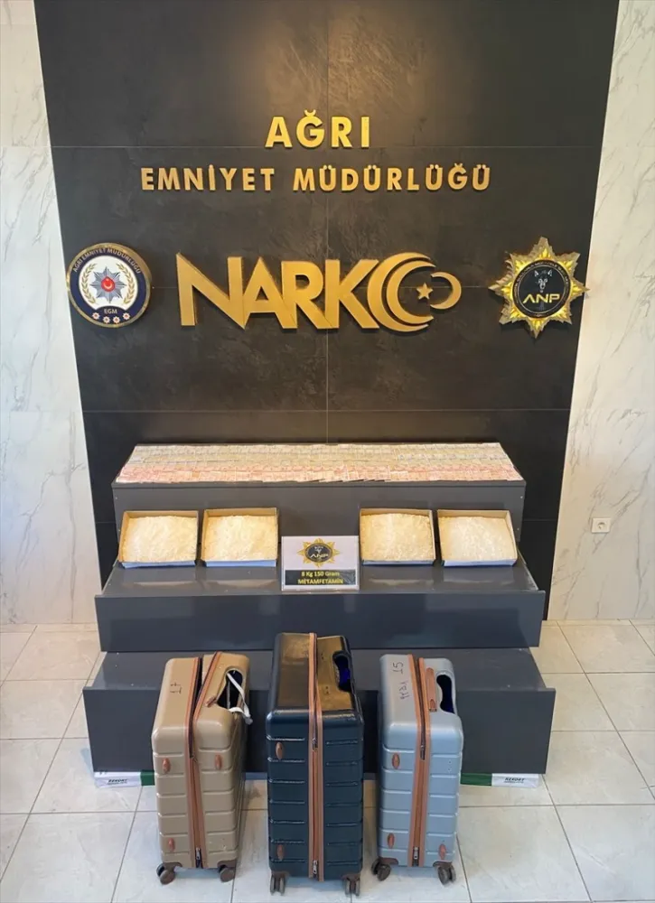 YOLCU OTOBÜSÜNDE UYUŞTURUCU ELE GEÇİRİLDİ