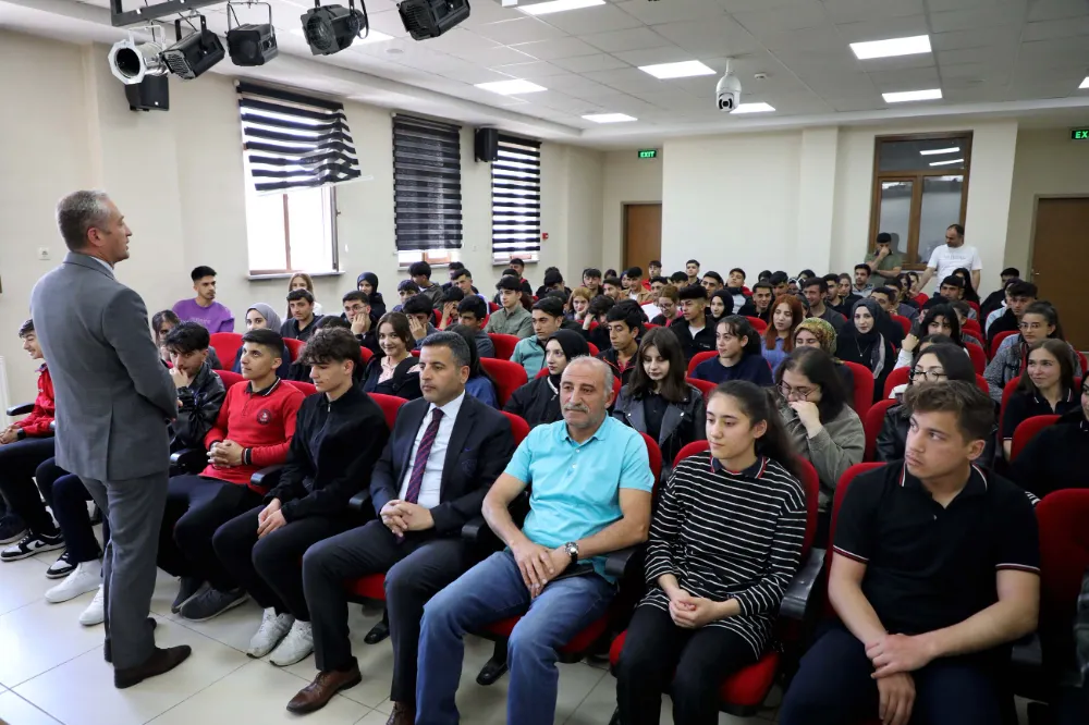 YKS öğrencilerine moral ve motivasyon desteği