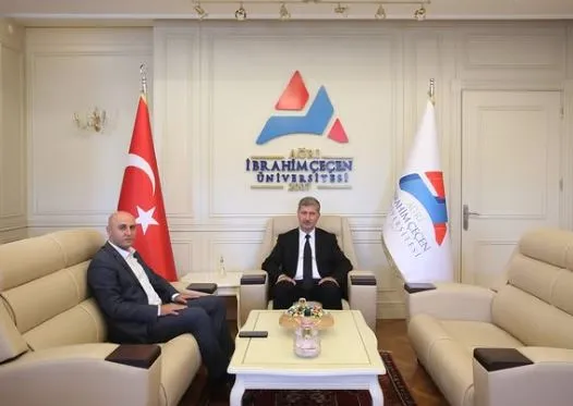 Doğubayazıt Kaymakamı Murat Ekinci Ağrı İbrahim Çeçen Üniversitesi Rektörü Prof. Dr. İlhami Gülçin