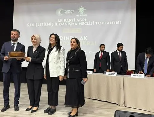 Ak Parti Ağrı İl Danışma Meclisi Toplantısı Bakan Mahinur Özdemir Göktaş’ın katılımıyla yapıldı
